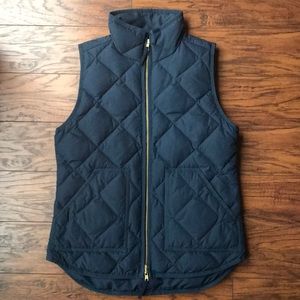 J. Crew Navy Blue Women’s Quilted Puffer Vest
